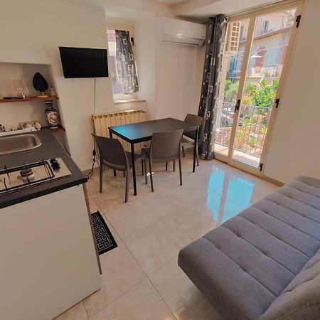 דירות טאורמינה Tao House מראה חיצוני תמונה
