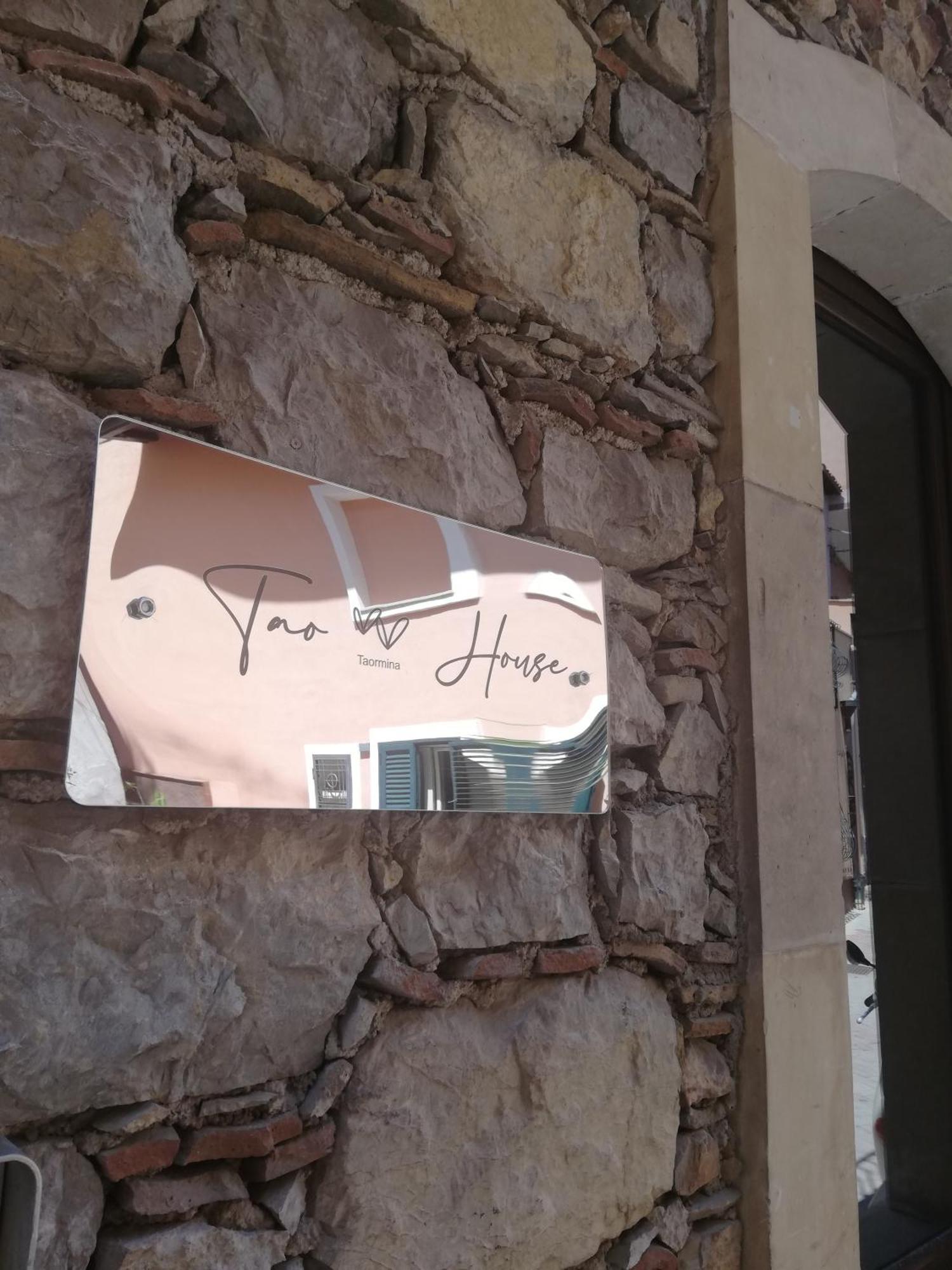 דירות טאורמינה Tao House מראה חיצוני תמונה